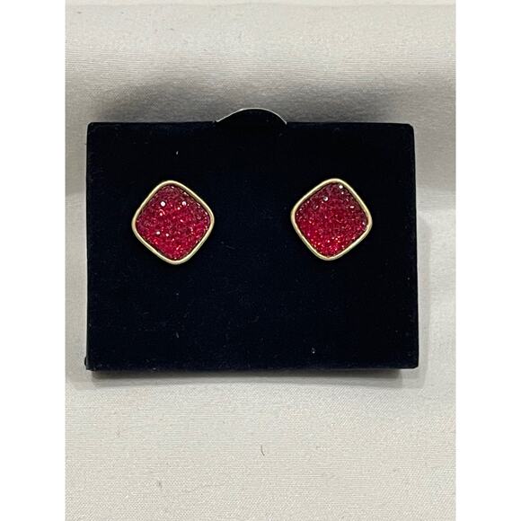 Vintage Lovely Pink Square Studs - Picture 2 of 5
